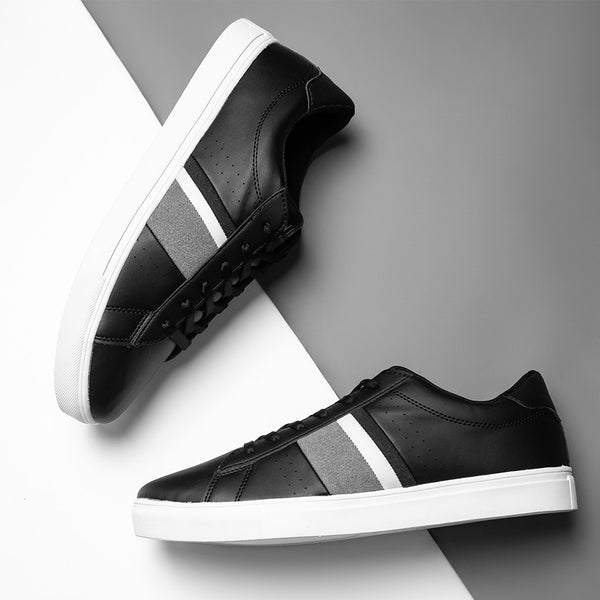 Fabian Black Trainers With Contrasting Stripes