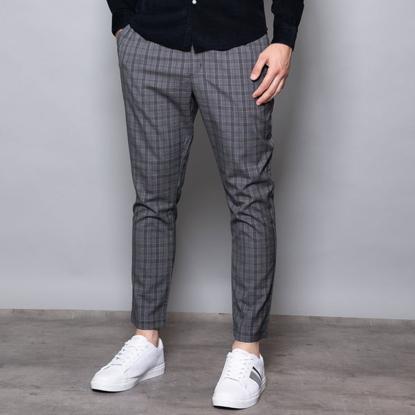 Leeland Smart Jogger Trousers In Grey Check